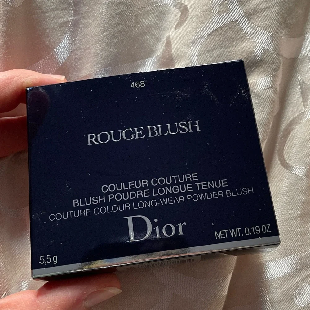 Dior Rouge Blush - Picture 3 of 4